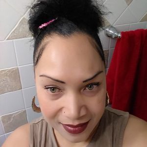 Meet your Posher, Mayra